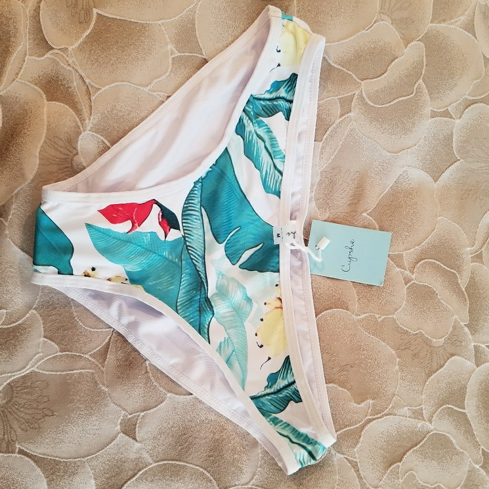 Cupshe bathing suit bottoms